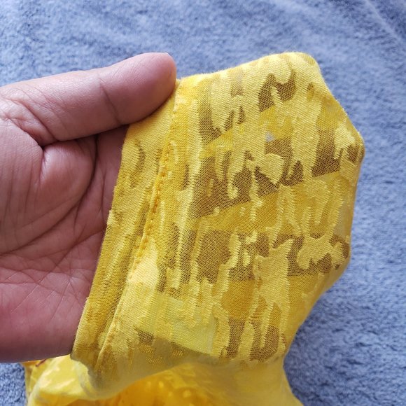 = EUC =  Rare Sheer Yellow USC TROJANS Shirt, Sz Small - Picture 4 of 4